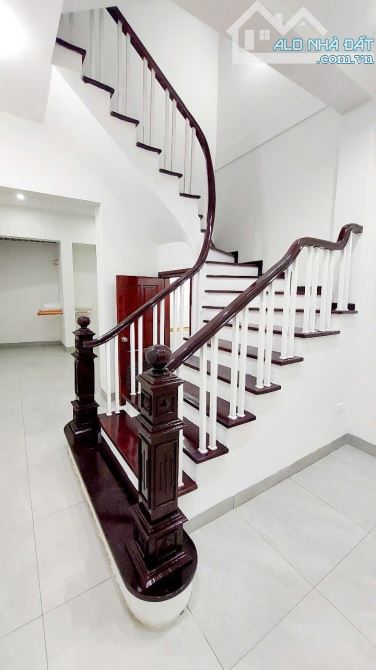 Bán nhà 5 tầng, diện tích 45m phố nguyễn khánh toàn, ô tô đỗ cửa - 7
