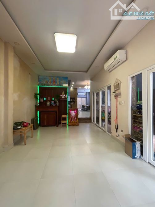 Bán nhà KDC Tạ Quang Bửu Phường 5 Quận 8. Nhà 120m2 có kết câu vị trí đẹp - 22 Tỷ - 7