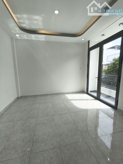 NHÀ 127M2 TẶNG FULL NỘI THẤT GẦN KHU CÔNG NGHIỆP TRỌN GÓI 2 TỶ 6 - 7