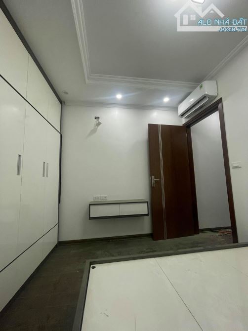 Bán CCMN Triều Khúc. Dt 60m², 8 tầng, thang máy, 12P full nội thất – 70tr/th – giá 11.9 tỷ - 7