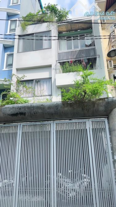 Bán nhà ngay quận 1- 6x28m 4 tầng đang khai thác phòng Dorm 100tr/th- đường Nguyễn Cửu Vân - 8