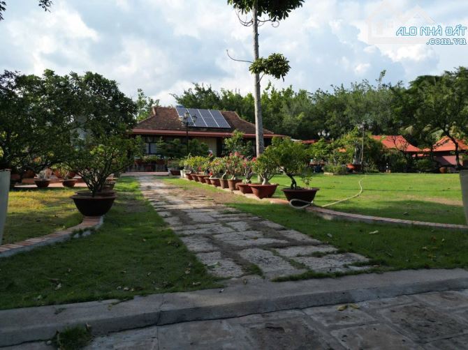 Bán biệt thự khu nghỉ dưỡng, 10,000m2, 100x100m, đường mặt tiền 15m, view sông - 8