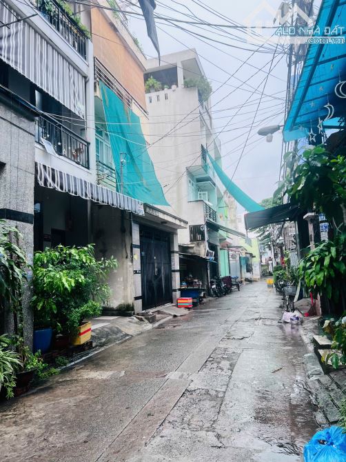 Nhà bán 3 tầng kiên cố cách đường Độc Lập 50m. hẻm xe hơi. Tân Phú, Hồ Chí Minh - 9