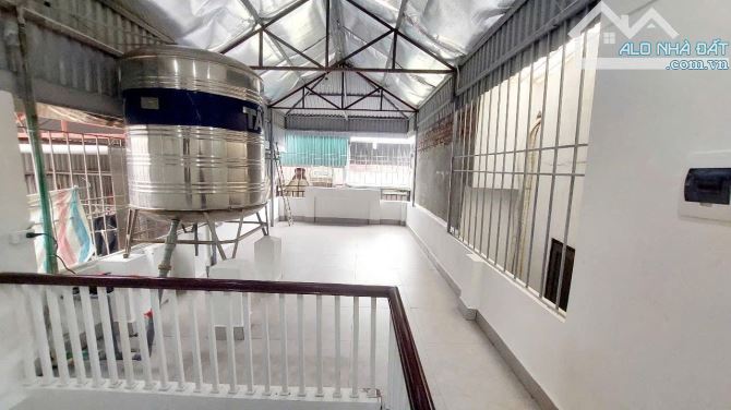 Bán nhà 5 tầng, diện tích 45m phố nguyễn khánh toàn, ô tô đỗ cửa - 9