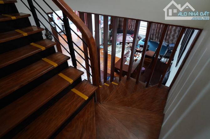 Bán biệt thự sân vườn 5 tầng ngõ 117 Xuân Đỉnh ô tô vào nhà 221m2 giá 220tr/m - 9