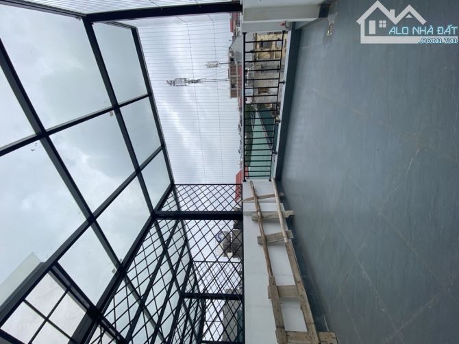 NHÀ ĐẸP NGỌC THUỴ 30M2 X5 TẦNG - 1 NHÀ RA ĐƯỜNG OTO TRÁNH - GIÁ RẤT HỢP LÝ - 9