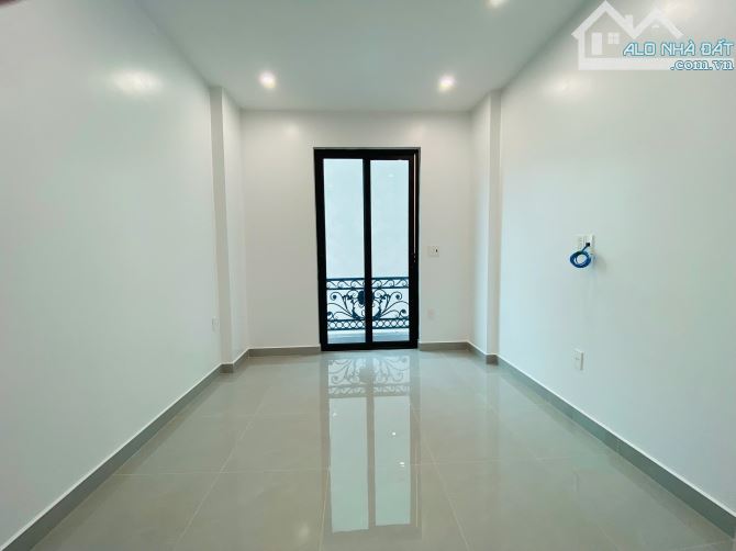 Bán Nhà 4 Tầng Thiên Lôi Aeon Maill Ô Tô Đỗ Cửa - 9