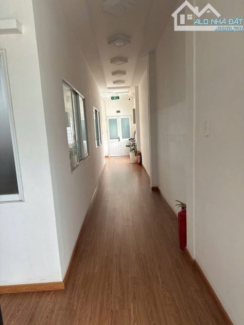 Bán tòa nhà mặt tiền Pham Văn Chiêu, Gò Vấp, DT 6 x 33m, HĐT 250tr/ tháng. Giá bán 31 tỷ - 9