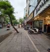 Bán nhà Chùa Láng, phân lô, 2 mặt mở của kinh doanh, vỉa hè,26 tỷ
