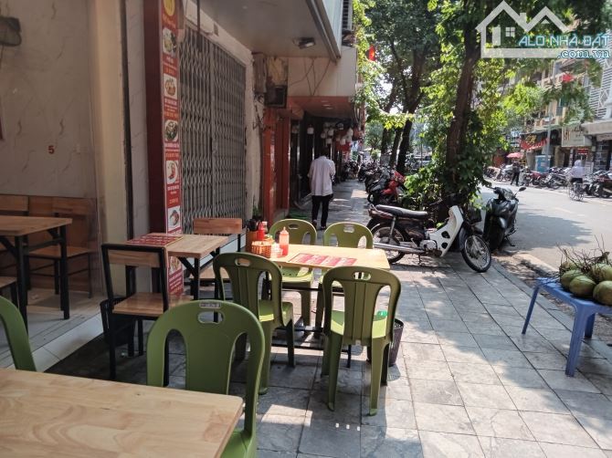 Bán Nhà mặt phố Cầu Gỗ 425m2 * 2 Tầng, MT 14.5m, Giá 198 tỷ
