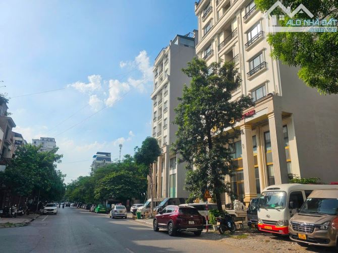 Bán lô đất xây được 12,5 tầng đường Ngô Tất Tố DT 383m, MT 14m, Hướng TN, Giá 65 tỷ - 2