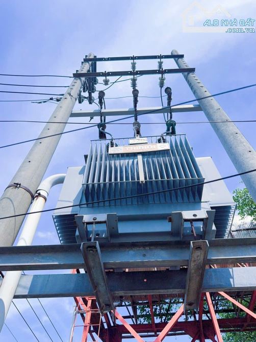 X077 Bán xưởng khuôn viên sân bãi gần 7000m2 Gần ngã 4 Võ Nguyên Giáp -Đường Tân Cảng IDC