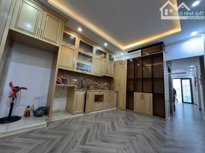 BÁN GẤP NHÀ LÔ GÓC HÀ ĐÔNG- VẠN PHÚC - 🔥41/46m² x 6 tầng - CHỈ CÓ 11,49 TỶ🔥KINH DOANH