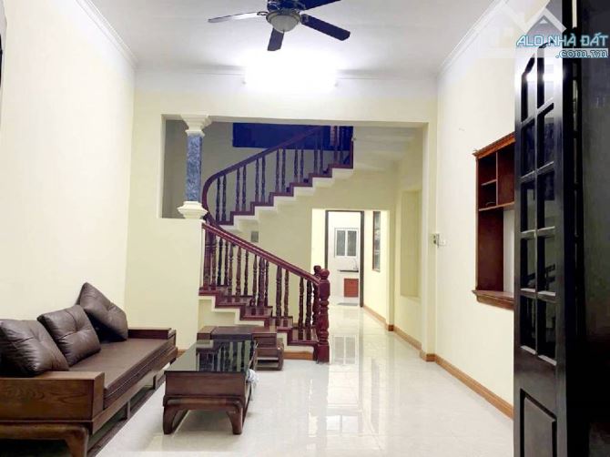 Bán nhà Mai Châu-Đại Mạch-Đông Anh -Hà Nôi-Trục chính KD