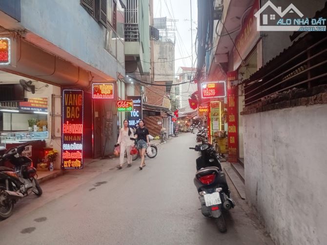 SIÊU PHẨM DÒNG TIỀN MỸ ĐÌNH - KINH DOANH - KHU VỰC TẬP TRUNG ĐÔNG SINH VIÊN