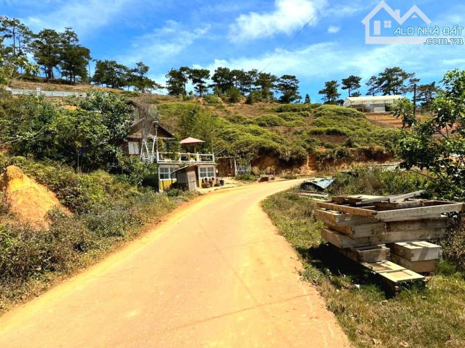 Bán gấp đất view đẹp khu dân cư Măng Lin gần trung tâm Đà Lạt, sổ riêng thổ cư