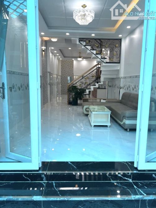BÁN NHÀ RIÊNG HXH - THỚI AN 18 - 3 TẦNG - 3PN - 54M2 - 6,2 TỶ - QUẬN 12