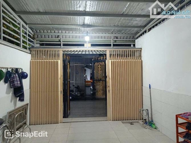 Nhà 3 tầng, Đường số 37, Q7. DT 86m2, ngang 4m, 5PN. Nhỉnh 8 tỷ