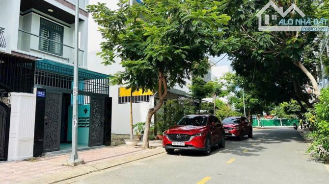 7ty2 sỡ hữu nhà 3 tầng, full công năng. rẻ nhất Khu Đô Thị Hà Quang 2