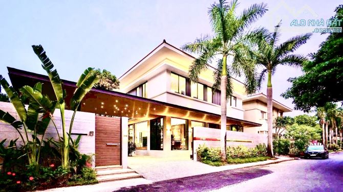 biệt thự 448m2 mặt tiền Nguyễn Văn Hưởng/ P. Thảo Điền - giá 99 tỷ