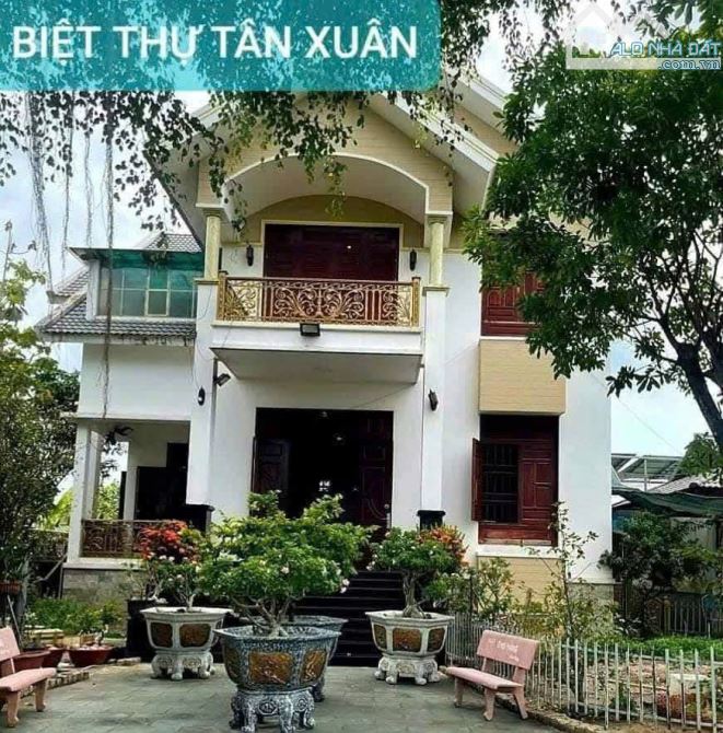 GẤP! BÁN BIỆT THỰ VIP SÂN VƯỜN HÓC MÔN – 1 SẸC LÊ THỊ HÀ, TÂN XUÂN
