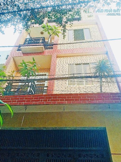 Bán Nhà Tân Thới Hiệp Q12- 100 M2( 5.7 x 18m )- 4Tầng - 30m HXH- Chỉ 5,95Tỷ.