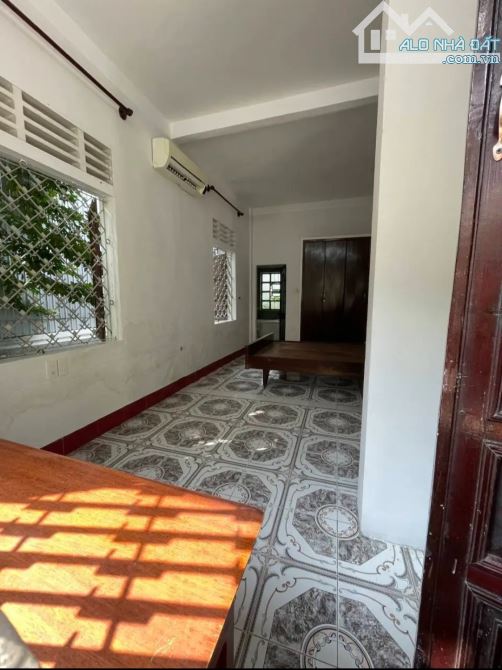 Bán đất tặng căn nhà vườn kiệt 7 Chế Lan Viên. P Trường An. TP Huế