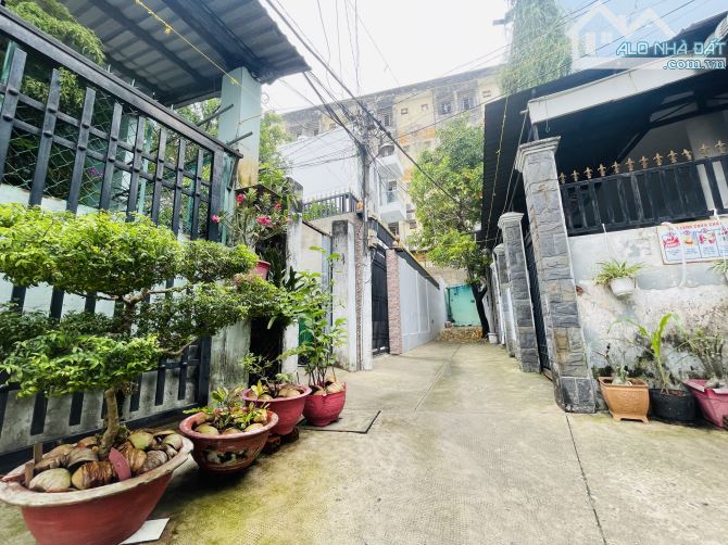 P. Linh Tây đường số 4 bán gấp nhà C4 85m2 chỉ 3.25 tỷ.