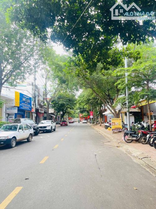 GIÁ RẤT ĐẸP 8,5TỶ🚁🚁 NHÀ MẶT TIỀN NGUYỄN ĐỨC CẢNH , BMT🚁🚁4,15x18,4