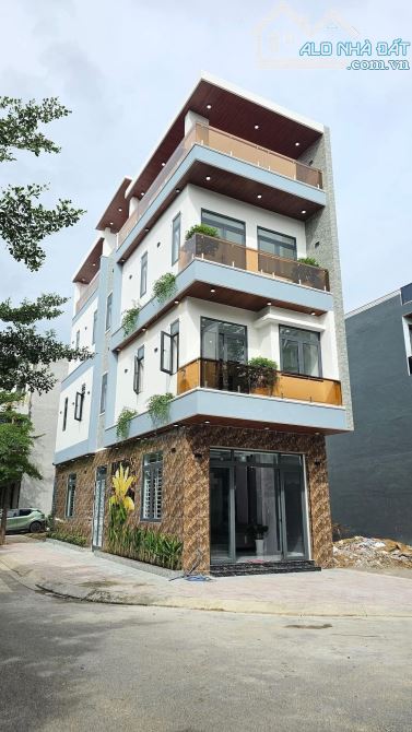 Nhà phố hoàn công trục chính kdc Phú Hồng Thịnh 8 gần chợ Phú Phong