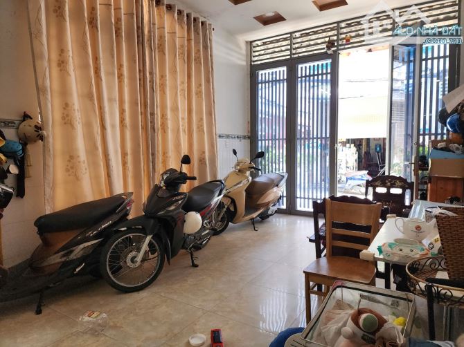 Bán NHÀ 3 TẦNG – HẺM 6M Ô TÔ TRÁNH – GẦN COOPMART PHAN VĂN HỚN – CHỈ 4.5 TỶ TL - 10