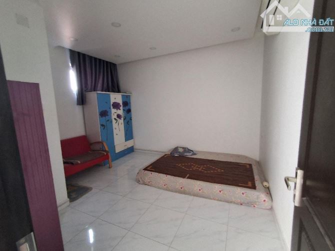 Nhà đẹp 92m2 ngang 8.1m, 3 tầng, oto ngủ trong nhà - 11
