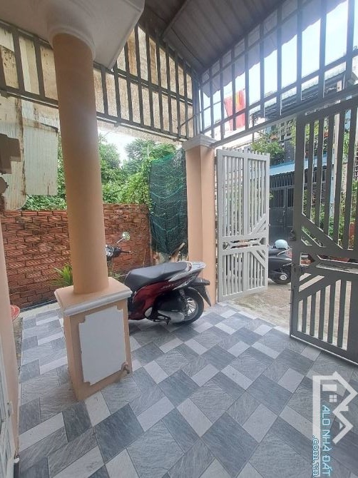 🌈NHÀ 3 TẦNG NGANG KHỦNG 6,5m Đ. THẠNH LỘC 37 PHƯỜNG THẠNH LỘC  QUẬN 12 CHỈ HƠN 5- DT 84m2 - 1