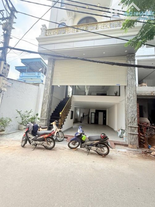 BÁN NHÀ PHỐ TRẠM 61M2, 6 TẦNG THANG MÁY, NGÕ THÔNG, ĐƯỜNG 2 Ô TÔ TRÁNH NHAU - 1