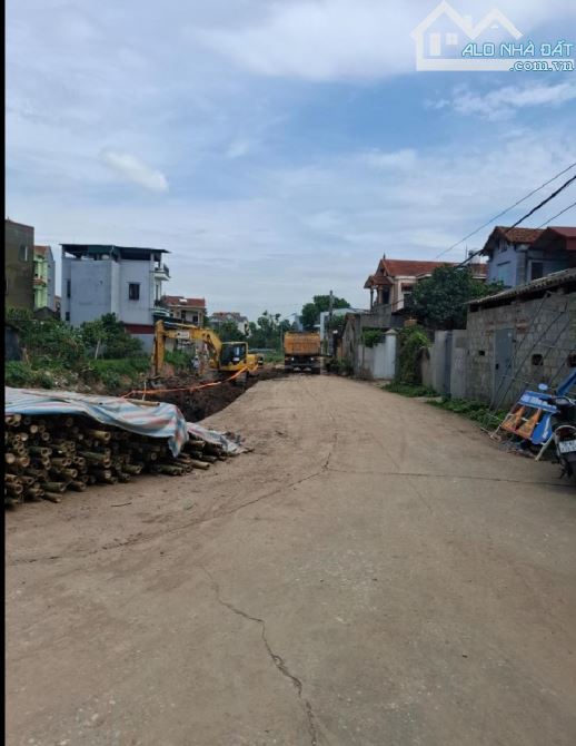5.6 Tỷ/101 M2/7.5 M tiền/ Cửu Cao.Ô tô Chánh - 1
