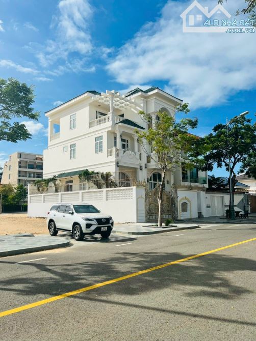 Bán căn biệt thự Biển 1 trệt 2 lầu D2 khu Ocean Dunes, Biển Đồi Dương, Cách biển 100m - 1