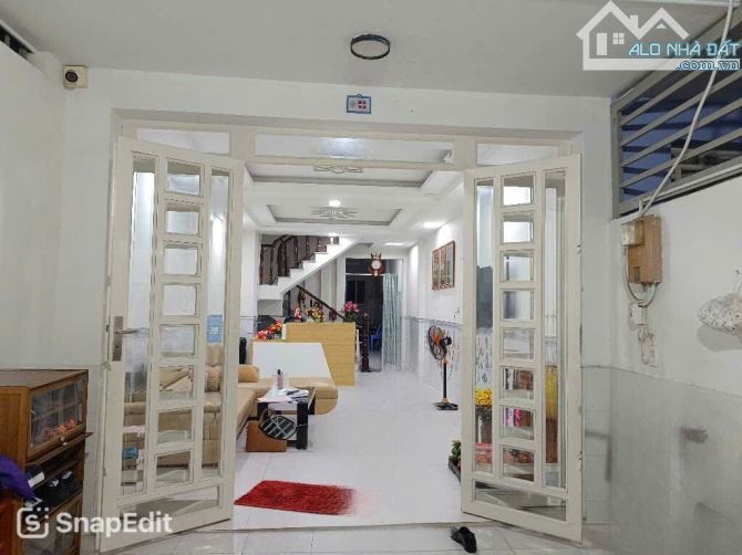 Nhà 3 tầng, Đường số 37, Q7. DT 86m2, ngang 4m, 5PN. Nhỉnh 8 tỷ - 1