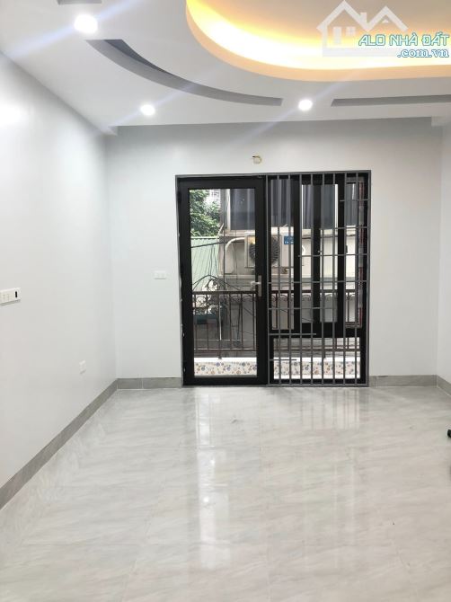 Lô góc Đào Tấn_Ba Đình_Ngõ Thoáng 3 Gác Tránh_Bãi Ôtô 20m_An Sinh_DT 32m2*5T_Giá 6.9 Tỷ - 1