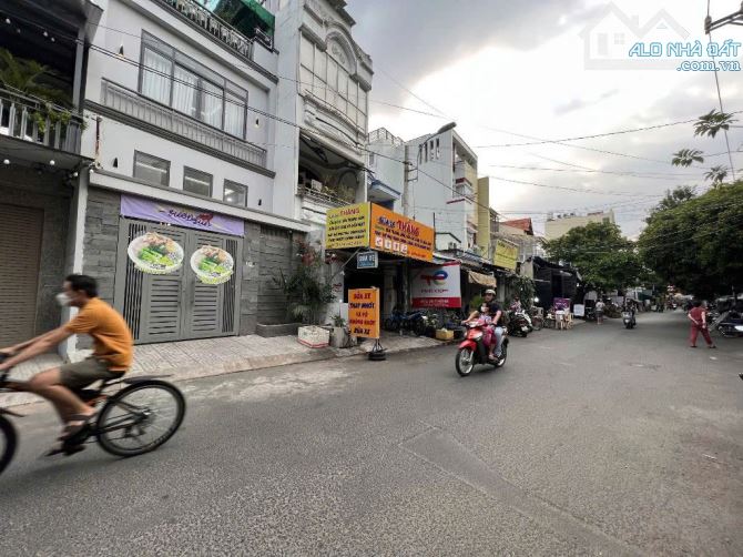 HẺM 10M KINH DOANH GẦN LOTTE MART NGUYỄN VĂN LƯỢNG 5X14M, 4 TẦNG - 8.3 TỶ - 1