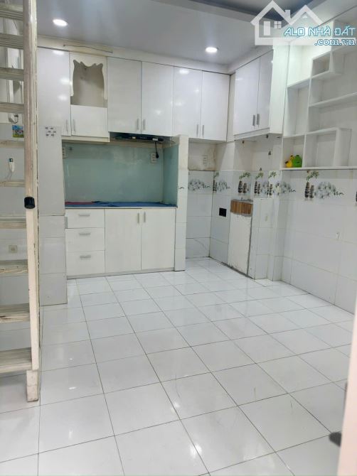 Nhà 3 tầng 3.3x4.5m 128/3/13 Lê Văn Duyệt 3.1 tỷ - 1
