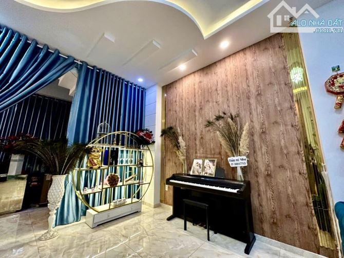 Bán nhà đẹp khu dân cư An Sương Quận 12, DT 62m2, 3 tầng chỉ 4,65 tỷ - 1