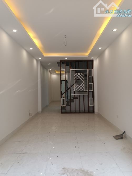 Tây mỗ 41m2-4.5 tầng- 6.75 tỷ ngõ ô tô thông- dân xây chắc chắn-dân trí cao - 1