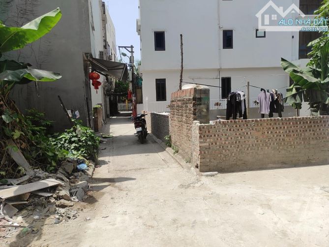 SIEU HIẾM LÔ ĐẤT GIANG BIÊN - Ô TÔ CÁCH 10M - GIÁ ĐẦU TƯ 4,25 Tỷ - 1