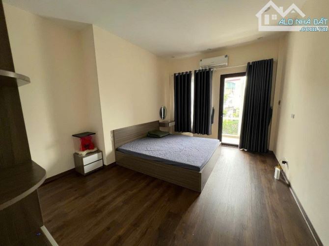 Bán nhà ngõ Thống Nhất - 31m2 - 10.6 tỷ - 12