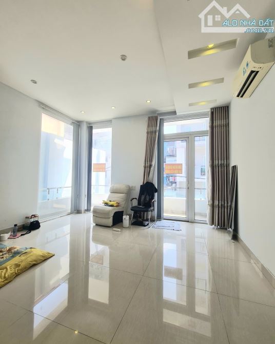 🌟🌟 HOT HOT CỰC PHẨM BIỆT THỰ 3 TẦNG ĐƯỜNG NGUYỄN VĂN LINH 🌟🌟 GIÁ 22,8 TỶ - 14