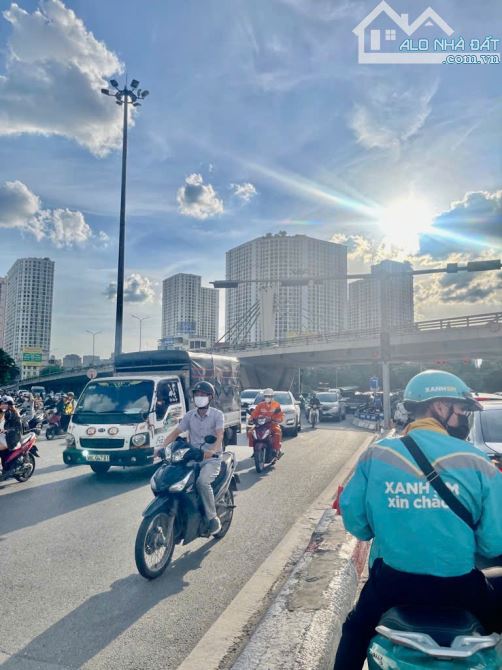 Bán nhà phố Trường Chinh – DT 67m MT 36,8m 6 tầng  12 Phòng Khép Kín Full đồ Chỉ 16,38 tỷ - 16