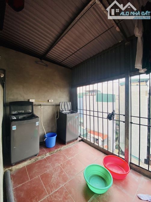 Chính chủ bán CCMN 8 tầng, thang máy, 109m, Doanh thu 200tr/tháng, Yên Xá - 2