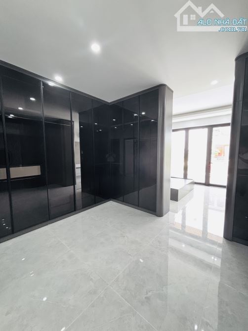 Nhà đẹp Full NT, thiết bị điện tử, ở ngay, khu VIP, đường QH, 100m*3T, 5.5 tỷ (TL) - 2