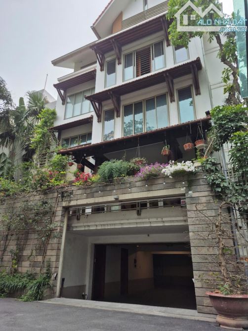 Biệt thự ngõ 699 Lạc Long Quân, Ô tô tránh phân lô quân đội 100m2 MT 10m xây 5T, 32,5 tỷ - 2