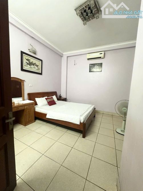 Mặt phố Nguyễn Khuyến lô góc 1 mặt phố, 1 mặt ngõ ô tô, 108m2, 6 tầng, mt 4.5m, VIP 40 tỷ - 2